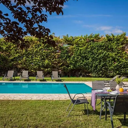 Villa Summer Breeze Svoronata